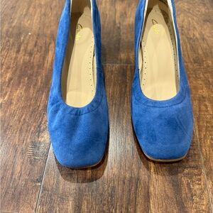 Clark’s Elegant Blue Suede Women's Shoes NEW